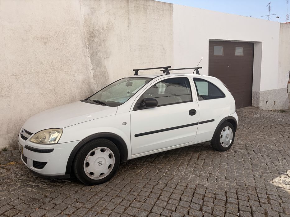 Corsa c/ac apenas 147.000km