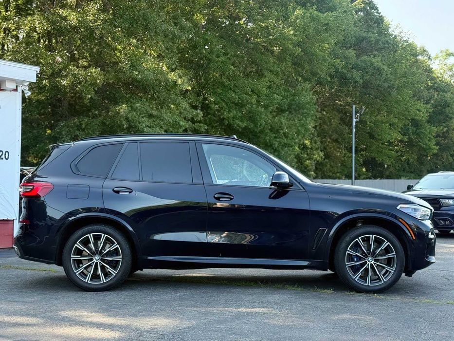 BMW X5 xDrive50i      2019
