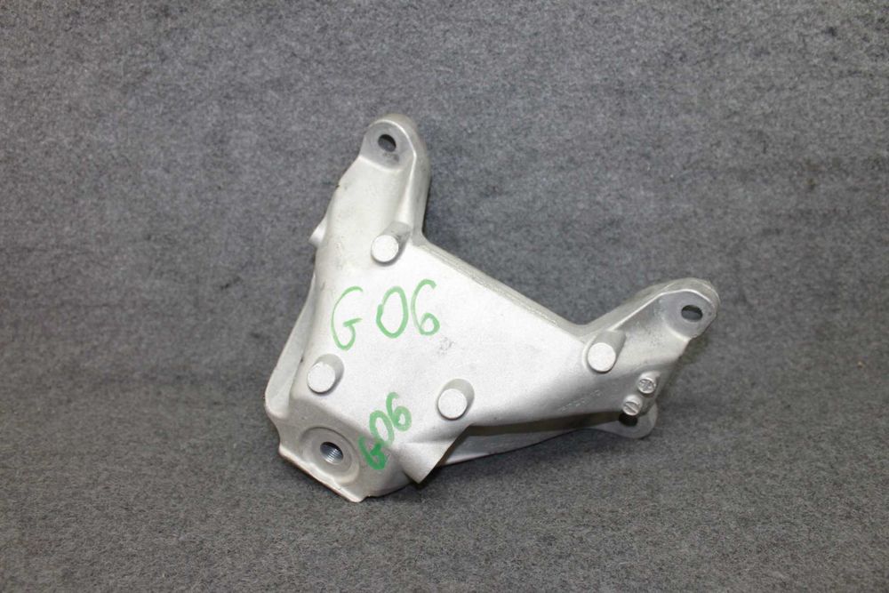 BMW G20 G30 G11 G15 G05 G07 3.0D 4.0D B57 Łapa silnika prawa XDRIVE