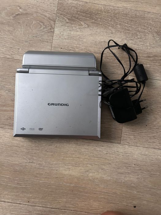 Grundig DVD-P 7600