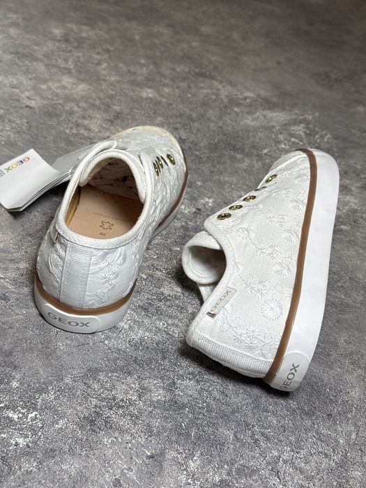 (29 р) Дитячі білі базові кеди Geox Ciak, Устілка 18 см