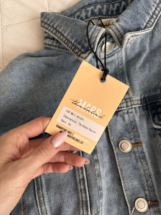 Джинсовий комбінезон із кишенями