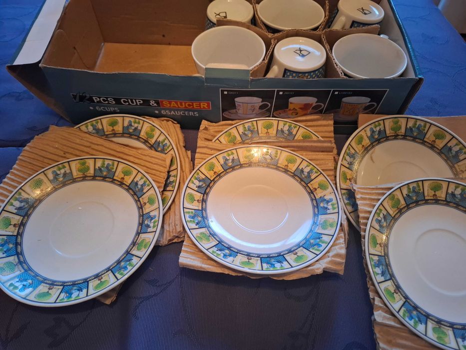 Conjunto de 6 chávenas em embalagem original GK003