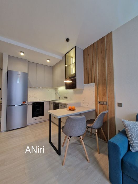 Варшавський 2, однокімнатна квартира  43 м² , генератор, Віноградарь