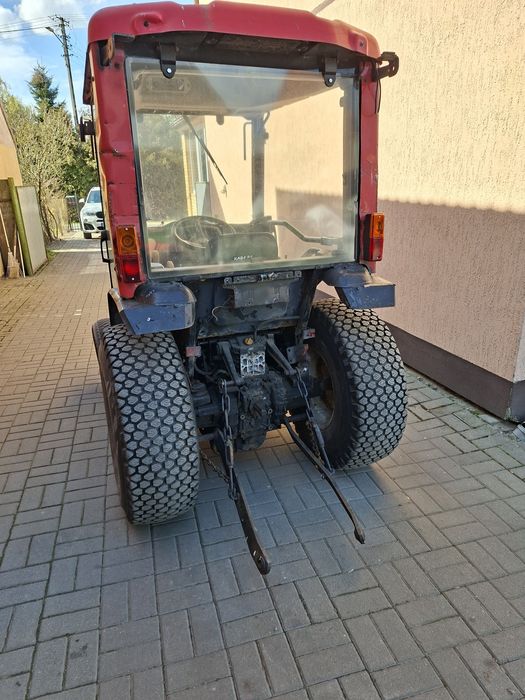 Traktorek ogrodniczy komunalny Hako Yarmar   37km