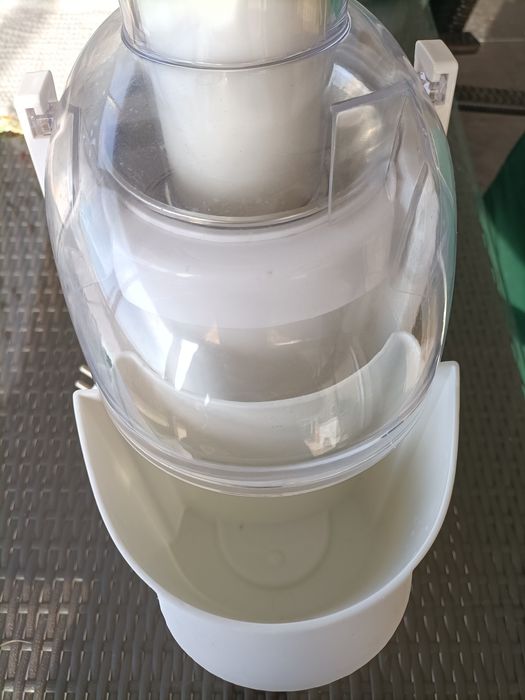 Máquina de sumos electric co