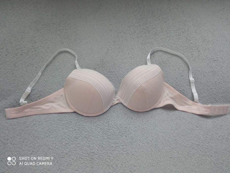 Biustonosz 70C Reserved