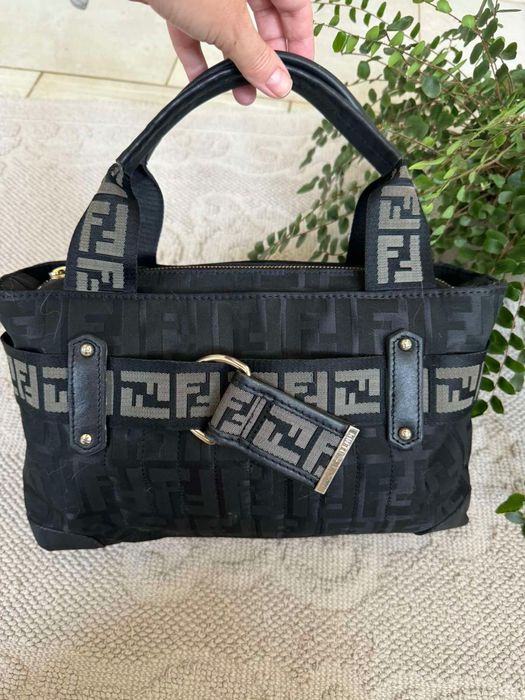 сумка Fendi оригінал
