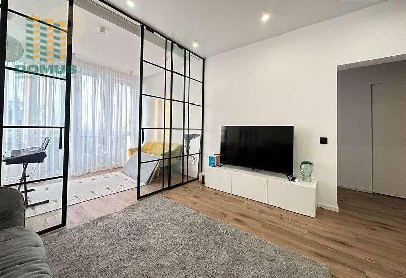 Продам 2-х комн ЖК "Омега"! Толбухина! Современный ремонт!