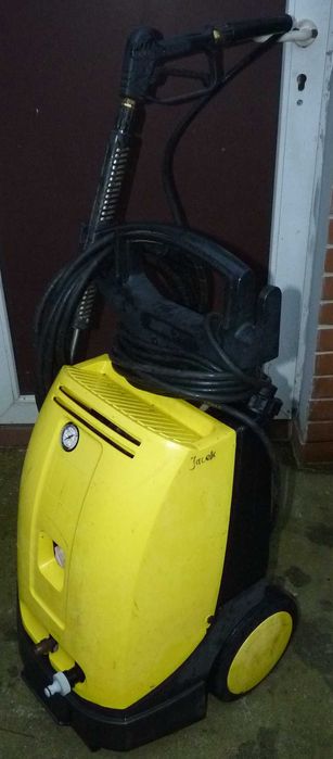 Myjka ciśnieniowa Karcher HD 1090