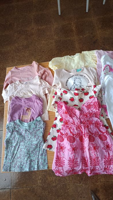 Conjunto de roupa para menina