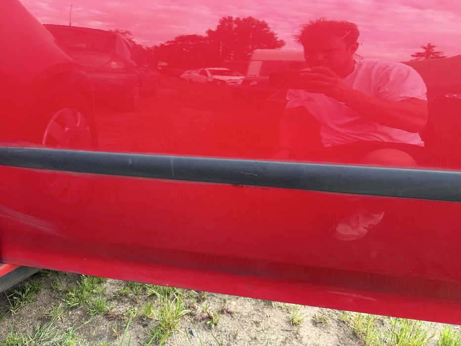 Drzwi lewy przod golf 5 V LY3D