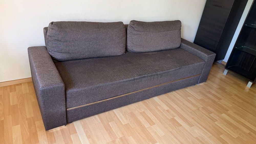 Sofa brązowa kanapa