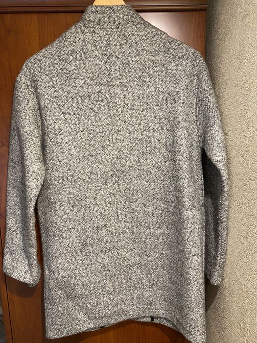 Продам теплу кофту Bershka