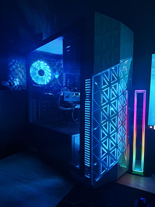 Komputer gamingowy i5 Radeon