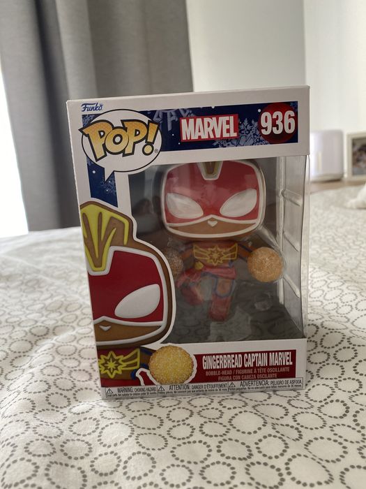 Funko Pop - Gingerbread Captain Marvel