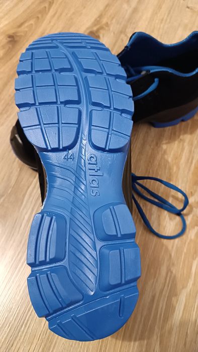 Buty ATLAS rozmiar 44