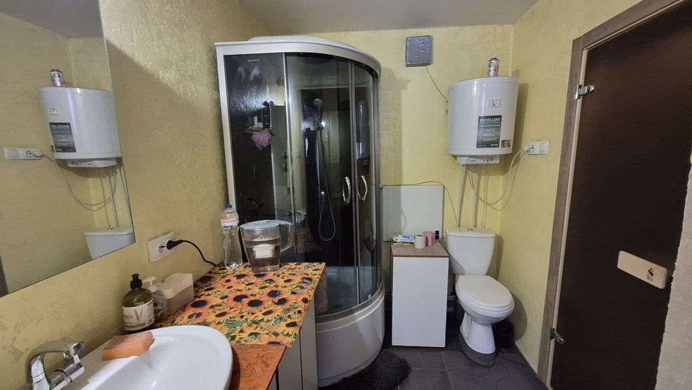 Продам Новый  Дом Крынычная,Мебель,Техника земля