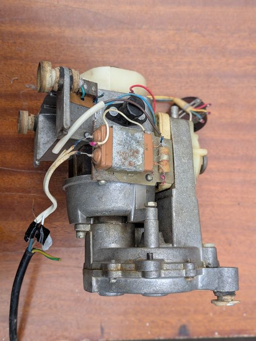 Привід кухонного комбайна мрія 2 без пластикового корпусу, як на фото