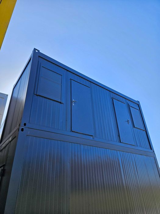 Kontener socjalny dwa pomieszczenia, osobne wejście