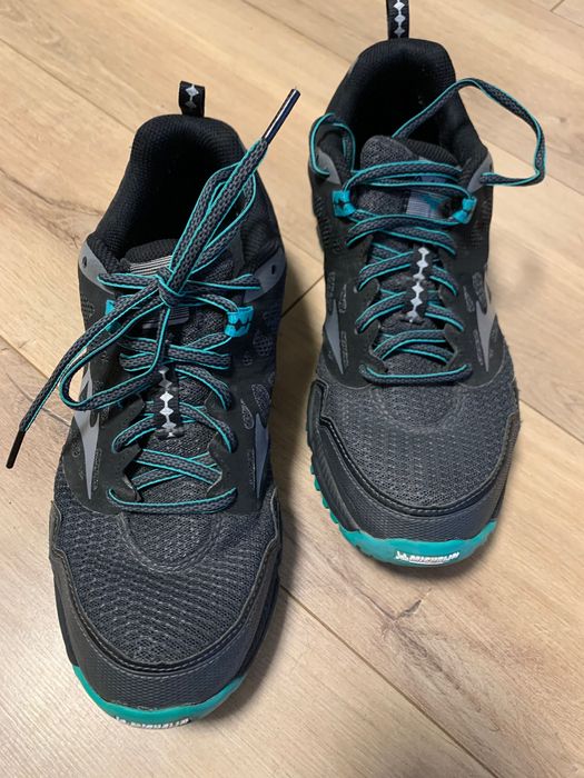 Кросівки Mizuno унісекс , 39 розміру