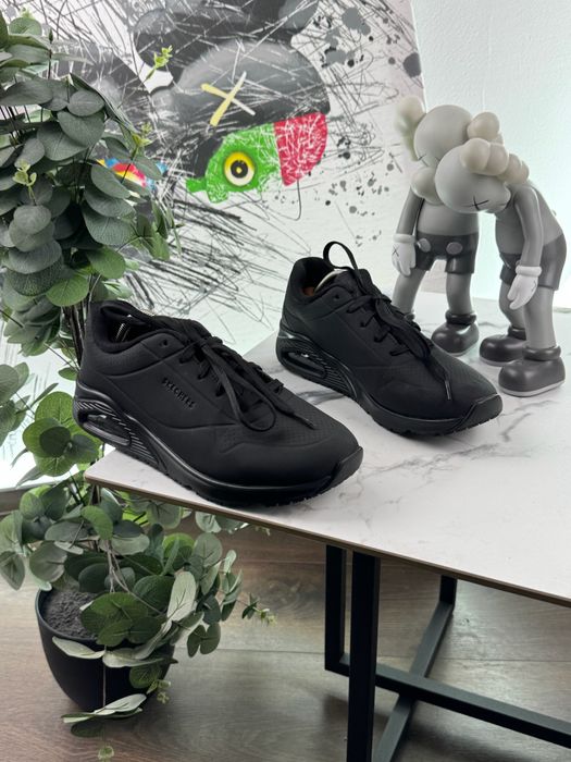Кросівки Skechers Uno 40 розмір Е12180
