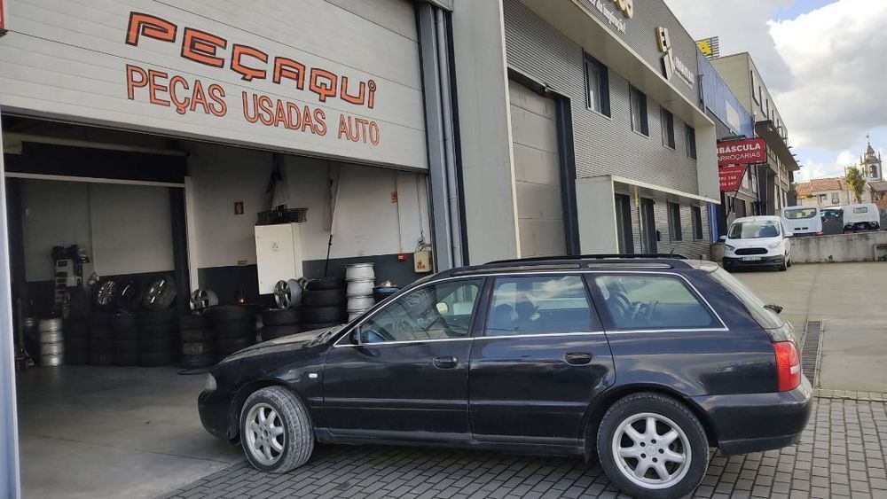 Portas Audi A4 Avant B5 2.5 tdi de 2000
