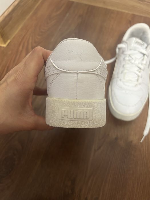 Продам кросівки Puma