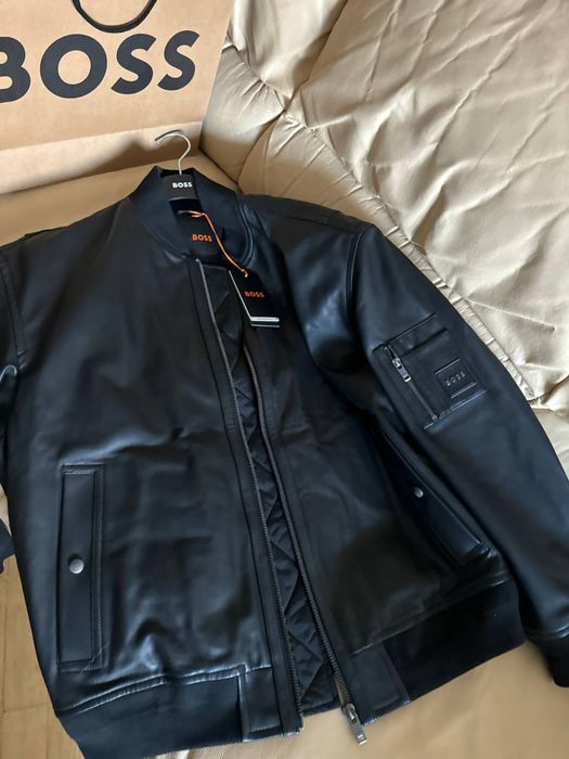Кожаная куртка Boss