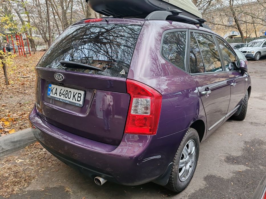 Продам  KIA Carens