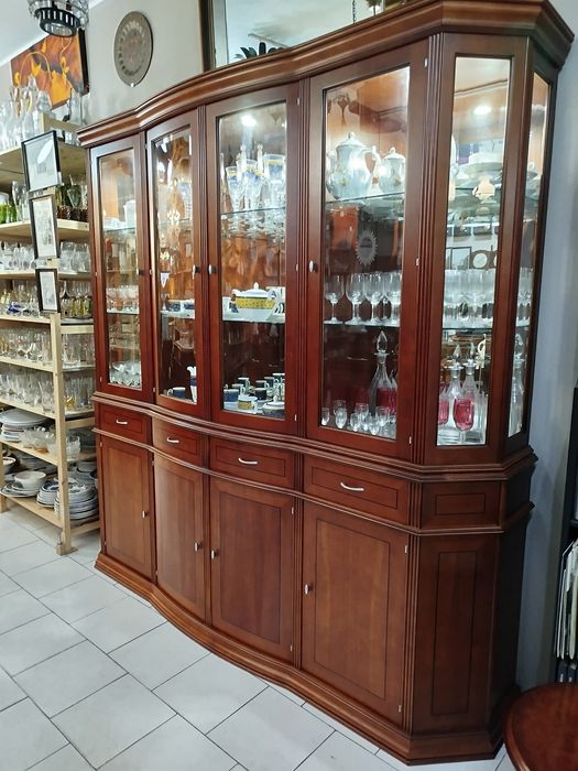 Móvel / Cristaleira