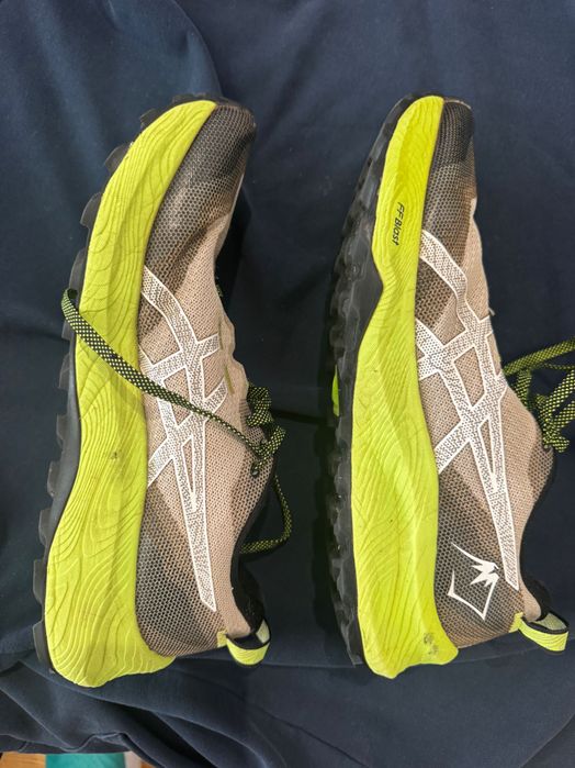 Asics Trabuco 12 - sapatilhas de Trail
