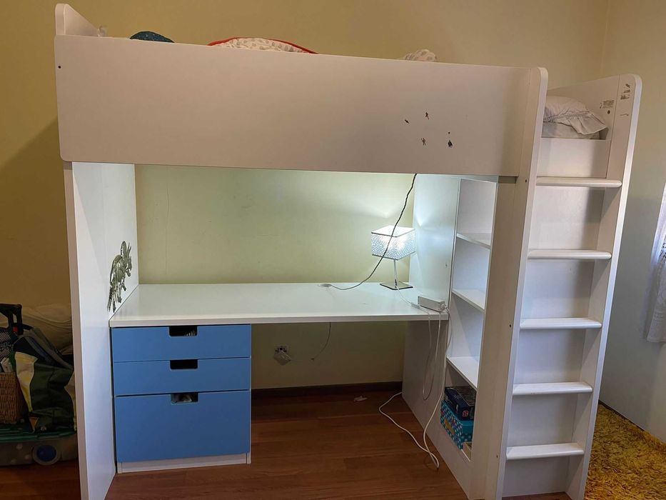 Cama de solteiro muito forte lindaaa