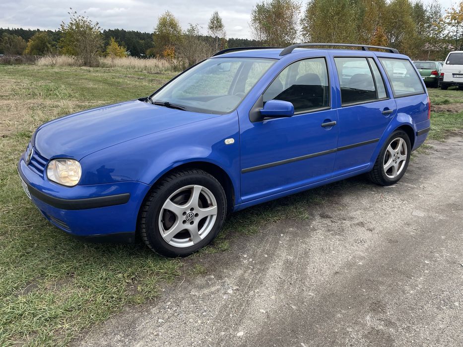 Vw Golf 2.0 i- super stan