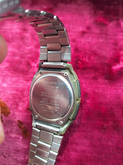 Оригінальний годинник Casio AW-81
