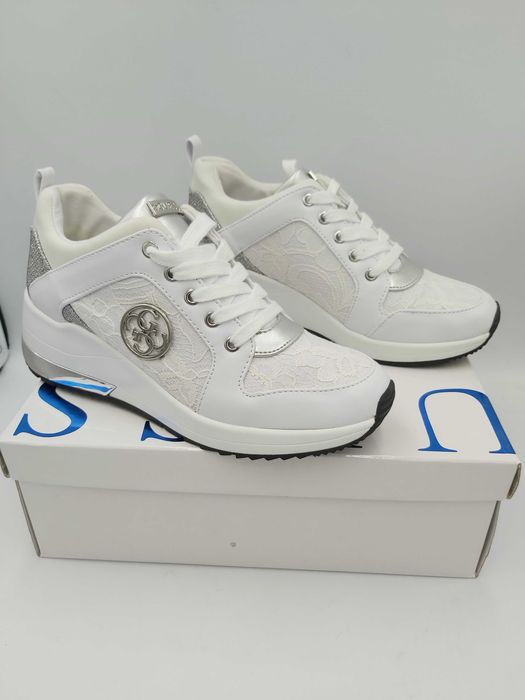 NOWE sneakersy GUESS białe koronka trampki rozmiar 38 platforma