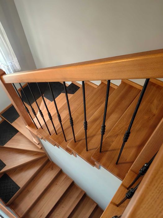 schody drewniane na beton