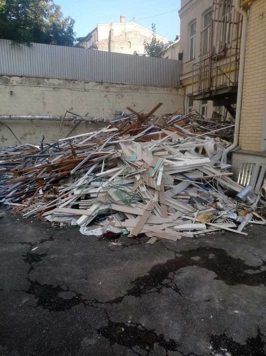 Вывоз мусора,хлама.Швидкий виїзд.Подол,Позняки.Вивіз сміття.Київ та об