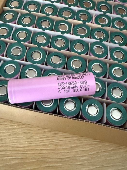 NOWE Ogniwa Samsung 3000mah INR18650-30Q 15A nie używane