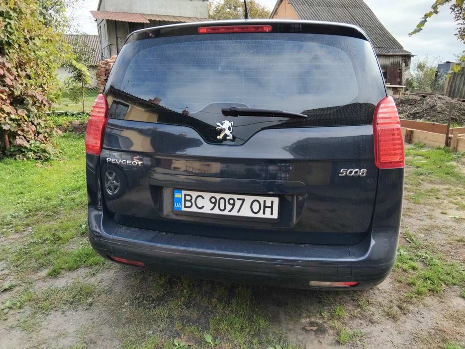 Продаж peugeot 5008 1.6 бензин 2010