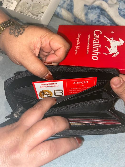 Vendo carteira nova