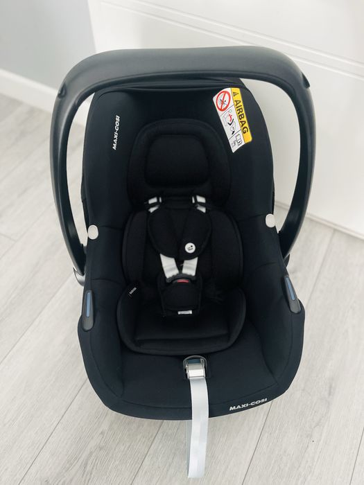 Nosidełko  Maxi-Cosi CabrioFix i-Size z bazą Isofix