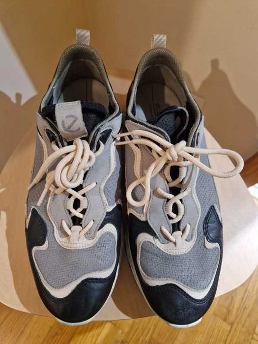 Sapatilhas Ecco S.T.1