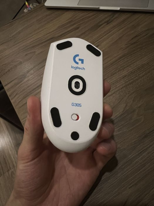 Миша Logitech G305