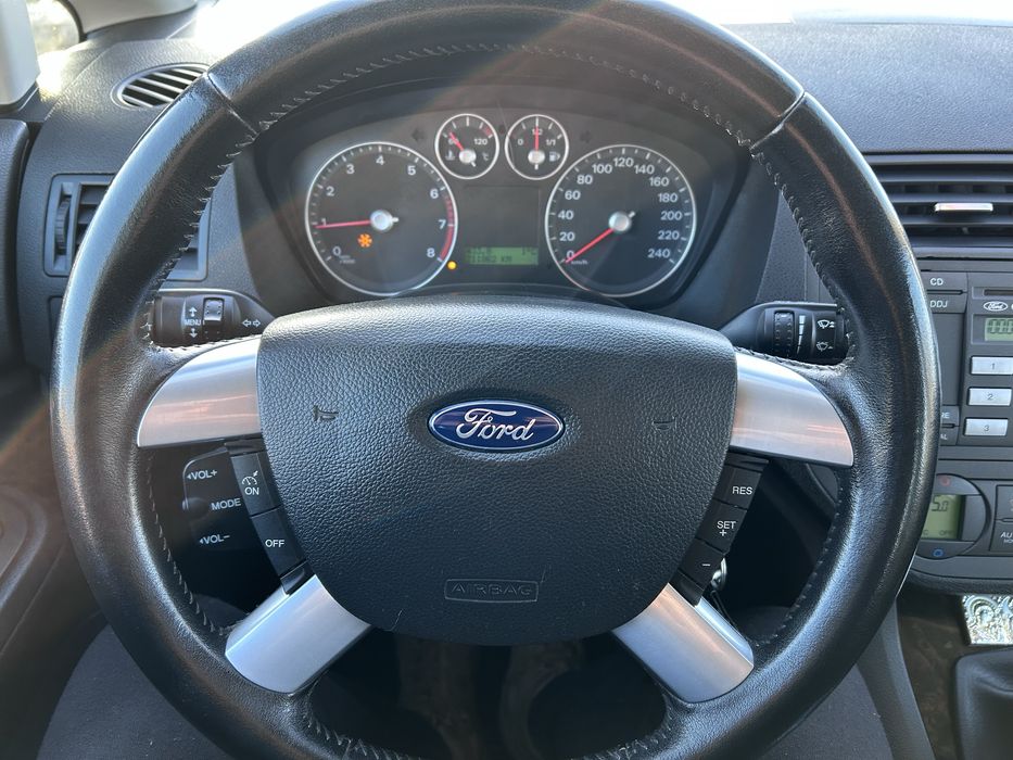 Ford C-MAX 2.0 бензин