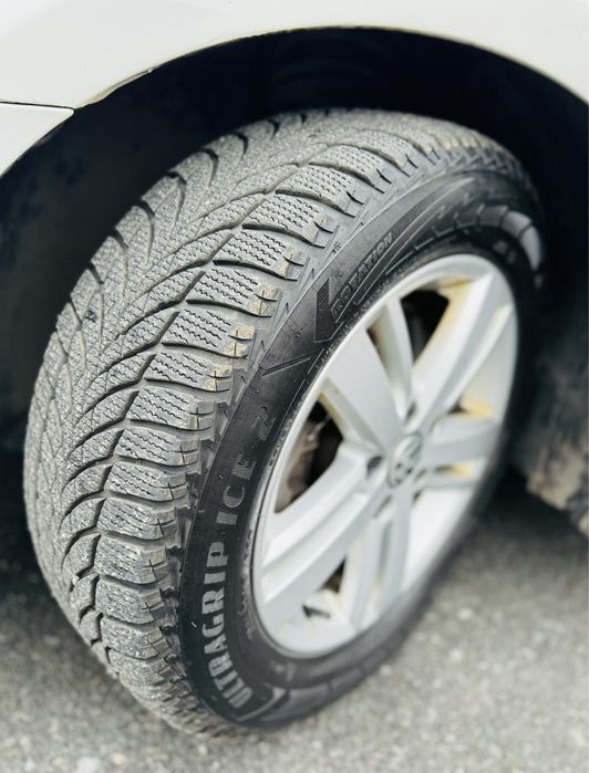 Volkswagen Passat B7 2.0 TDI SE