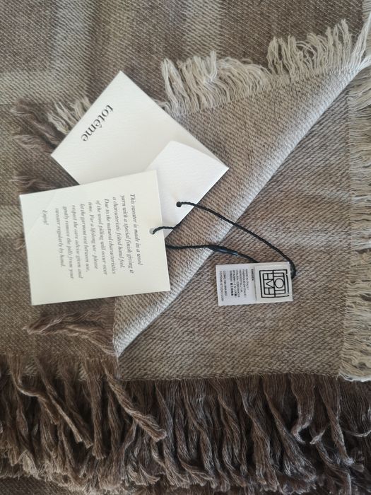 Шаль Toteme como