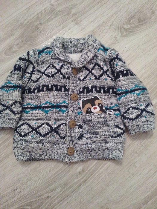 Sweterek chłopięcy ocieplany 74