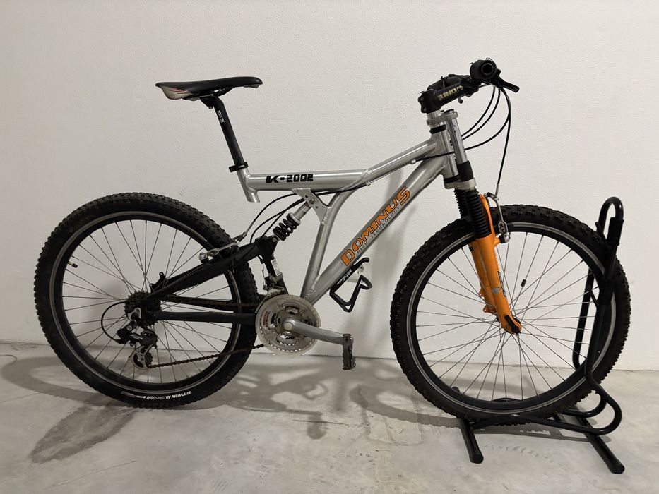 Bicleta c/ suspensão total