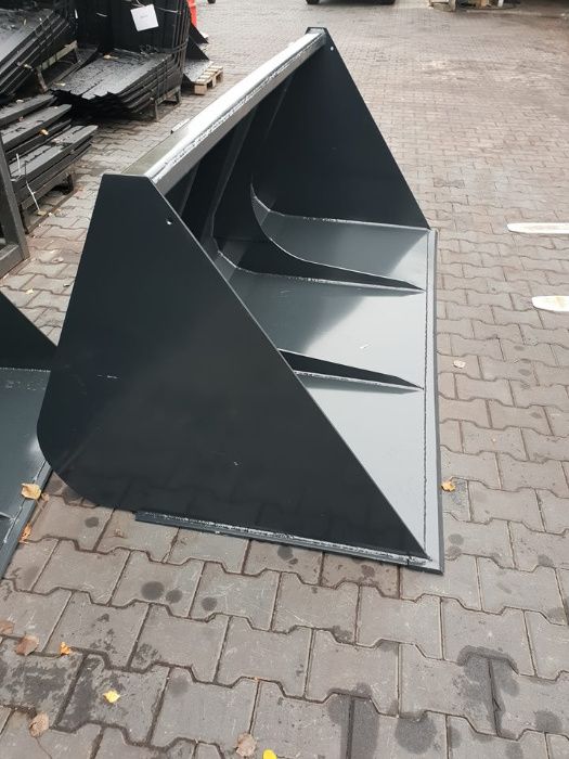 Łycha łyżka szufla UNIWERSALNA do tura ładowacza dowóz Gratis cała PL